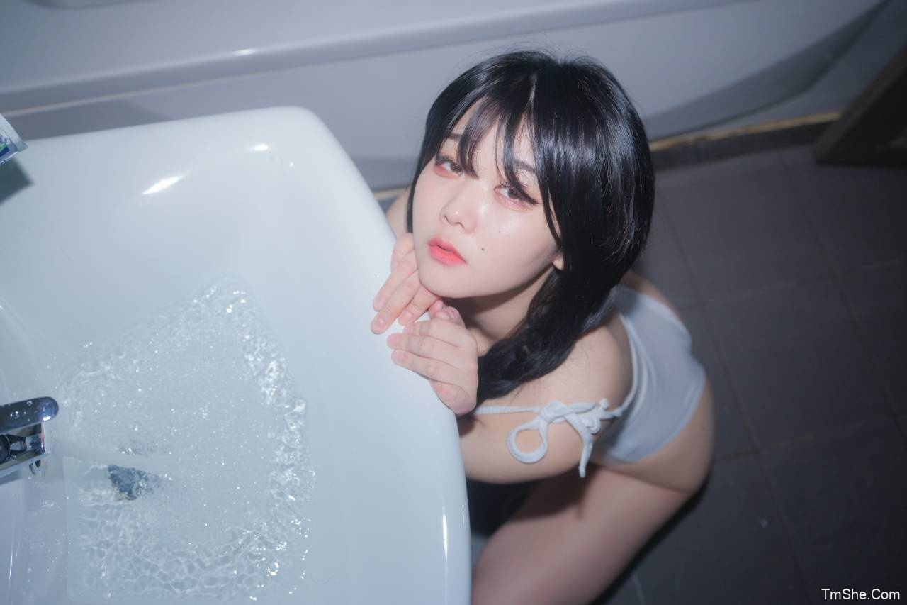 Zia(지아)[Yo-U] Shower(185P/2V/5.40GB)