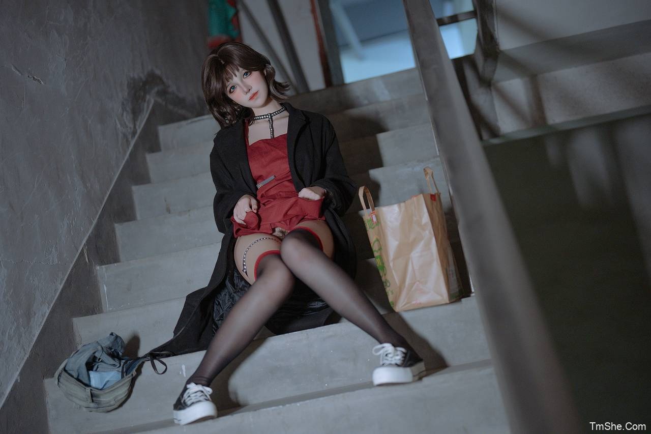 「阿薰kaOri」COS素材 – 围裙里的秘密(212P/13V/4.35GB)