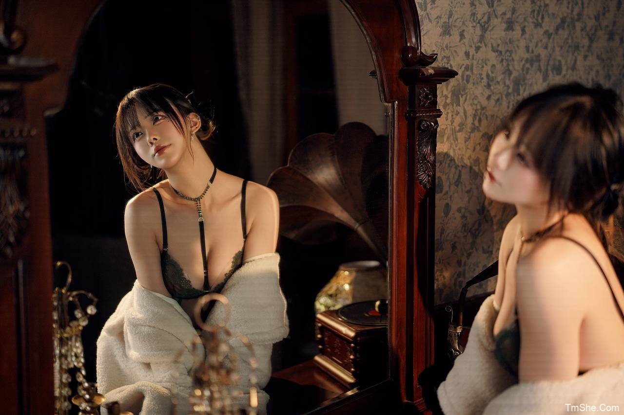 「前野太太」摄影素材 – 繁华如梦(30P/668MB)