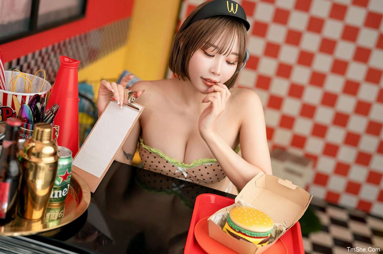りなぴるーむ(りなしぃ) – Saucy(150P/337MB)