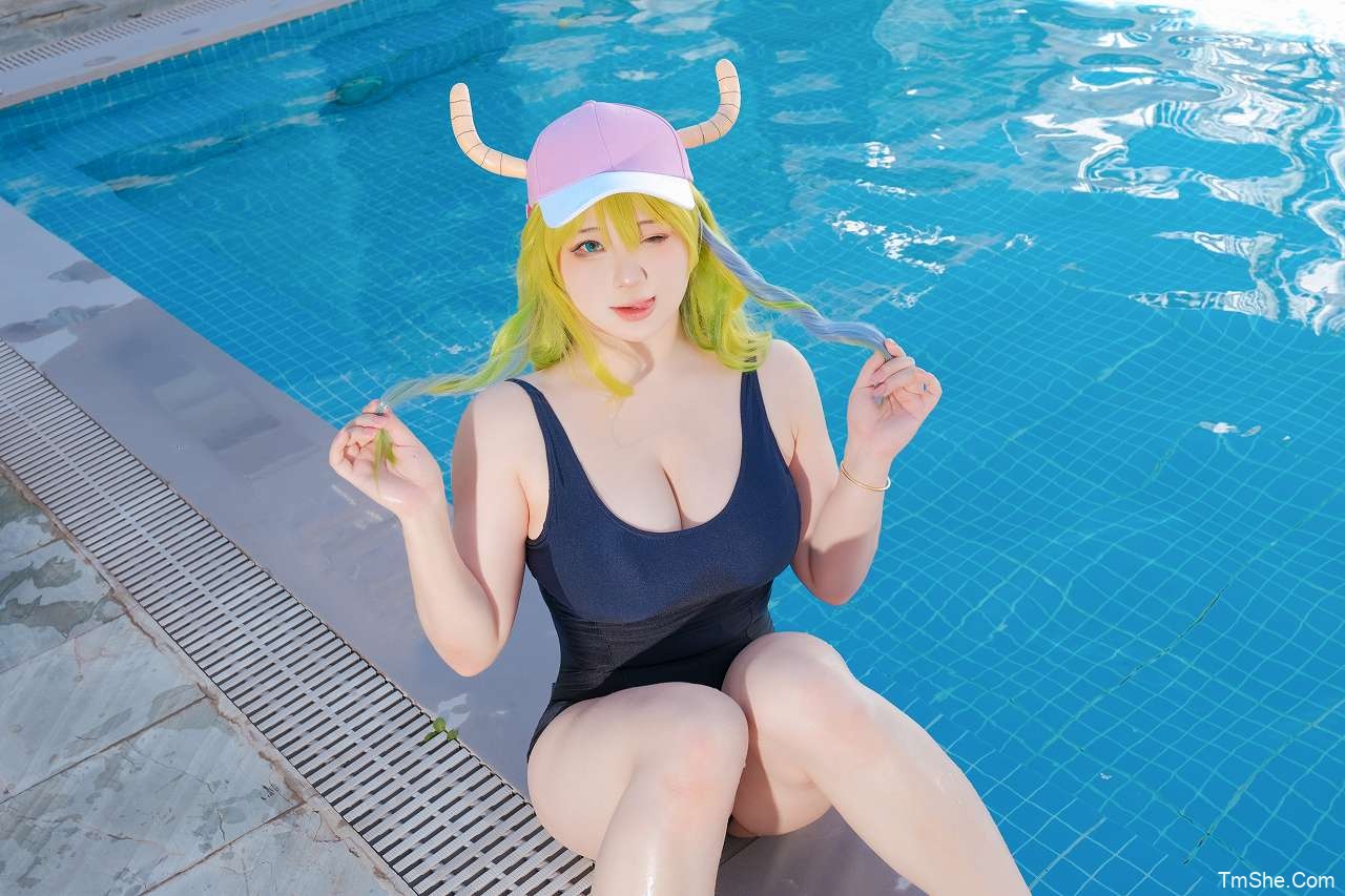 「皮皮奶可可爱了」摄影作品 – 露科亚 死库水(45P/878MB)