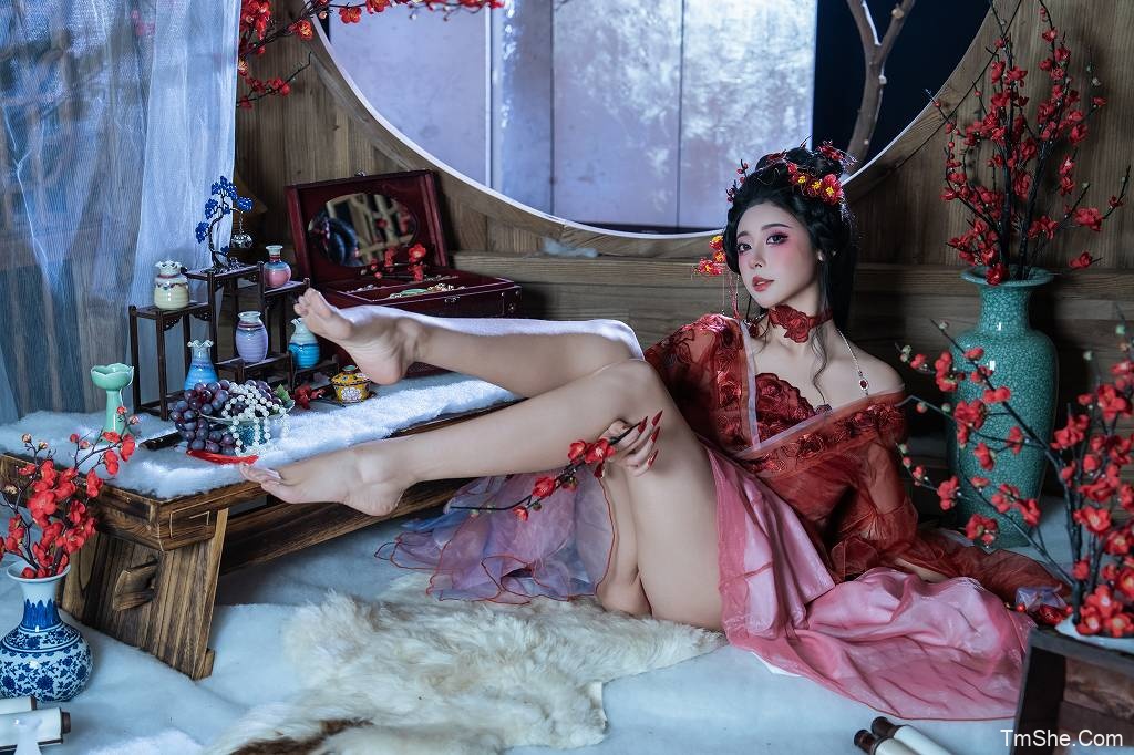 「奈汐酱nice」摄影作品 – 醉梅(90P/1V/3.45GB)