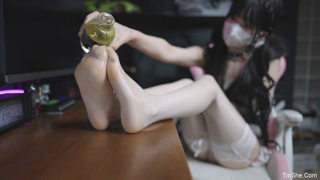 兔兔不想上班(兔兔的魔法妙妙屋) – 精油视频 三组(3V/3.37GB)-图萌社