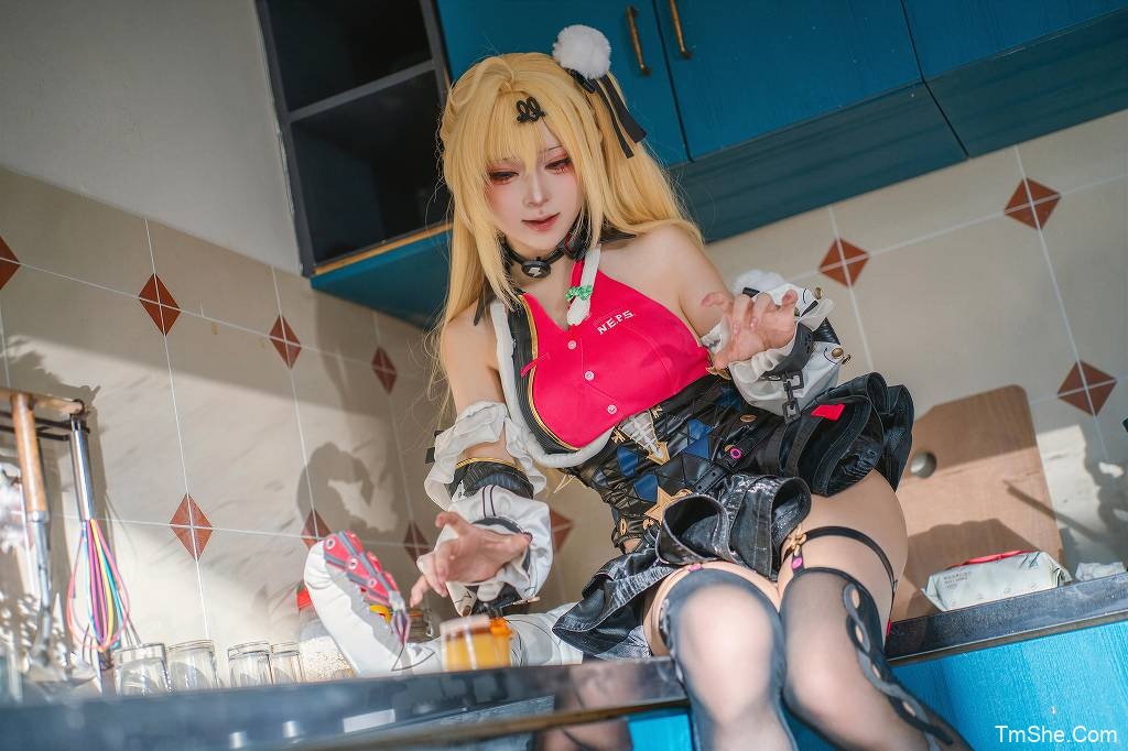 「矢量鱼」绝区零 – 希希芙(44P/260MB)