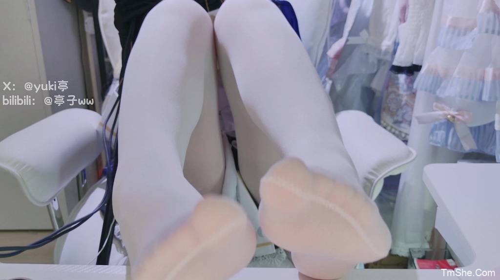 「Yuki亭」视频素材 – 菲比啾比让你看个够(2V/6.29GB)-图萌社